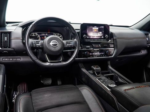 Used 2024 Nissan Pathfinder Rock Creek AWD/4WD image 17