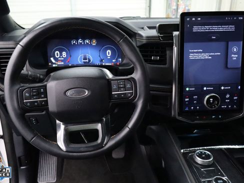 Certified 2024 Ford Expedition Max Platinum AWD/4WD image 16