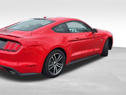 Used 2017 Ford Mustang GT Premium w/ Enhanced Security Package RWD image 7
