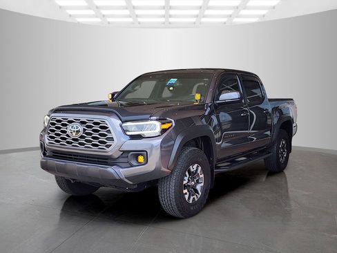 Used 2023 Toyota Tacoma TRD Off-Road w/ Technology Package AWD/4WD image 9