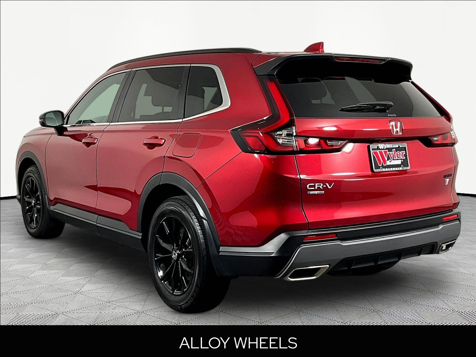 Used 2025 Honda CR-V Sport image 4