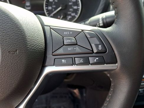 Used 2023 Nissan Sentra SV w/ All-Weather Package FWD image 22