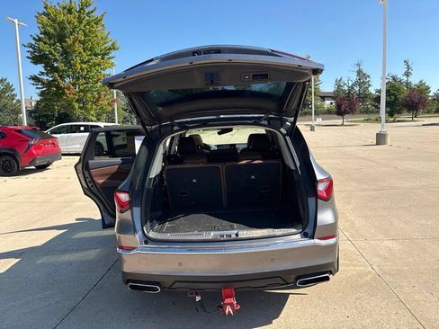 Used 2022 Acura MDX SH-AWD w/ Technology Package image 23