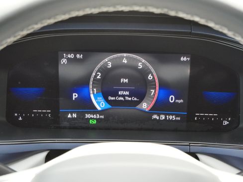 Certified 2023 Volkswagen Taos SE w/ Panoramic Sunroof Package AWD/4WD image 22