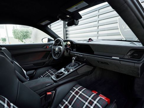 Used 2024 Porsche 911 GT3 RS w/ Weissach Package image 43