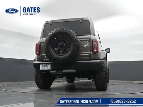 Used 2026 Ford Bronco Badlands AWD/4WD image 37