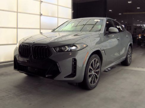 Used 2025 BMW X6 xDrive40i w/ Climate Comfort Package AWD/4WD image 1