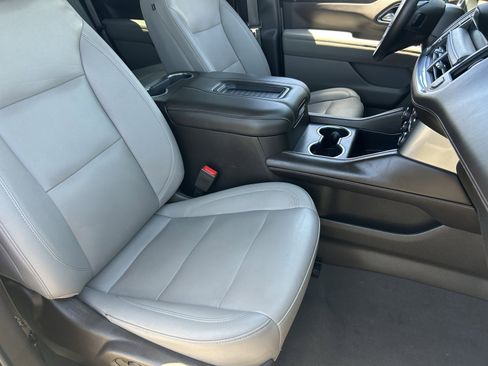 Used 2024 Chevrolet Tahoe LT AWD/4WD image 11