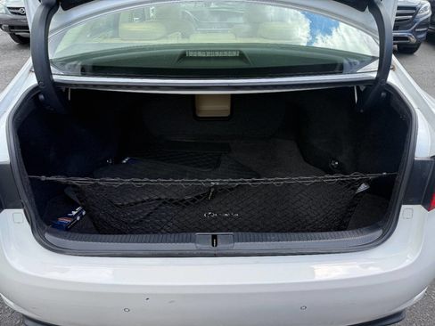 Used 2013 Lexus ES 350 w/ Premium Pkg FWD image 30