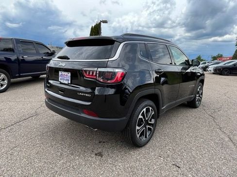 Used 2022 Jeep Compass Limited AWD/4WD image 5