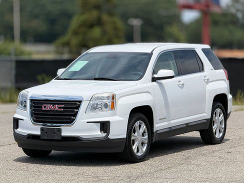 Used 2017 GMC Terrain SLE FWD image 6