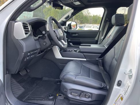New 2025 Toyota Tundra Platinum AWD/4WD image 11