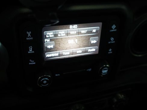 Used 2021 Jeep Wrangler Unlimited Sport AWD/4WD image 34