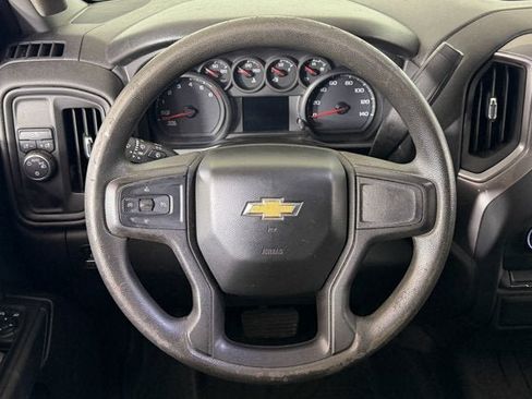 Used 2020 Chevrolet Silverado 1500 Custom w/ Custom Value Package RWD image 9