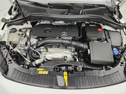 Certified 2023 Mercedes-Benz GLA 250 4MATIC image 16