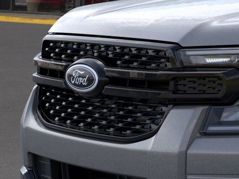 New 2025 Ford Ranger XLT w/ Equipment Group 301A High AWD/4WD image 17