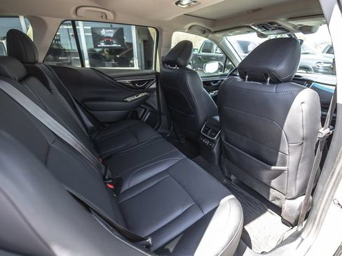 Used 2020 Subaru Outback Limited XT AWD/4WD image 31