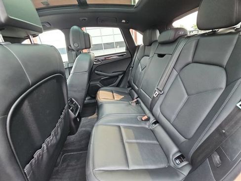 Used 2021 Porsche Macan S AWD/4WD image 27