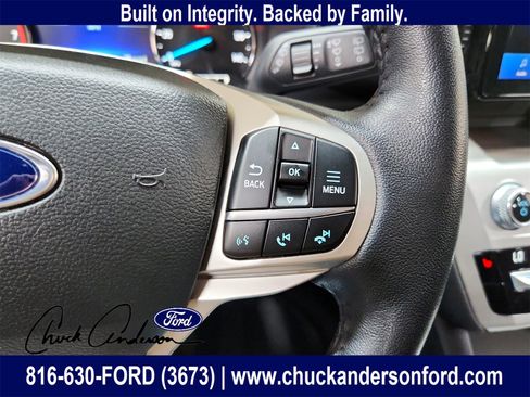 Used 2021 Ford Explorer XLT image 24