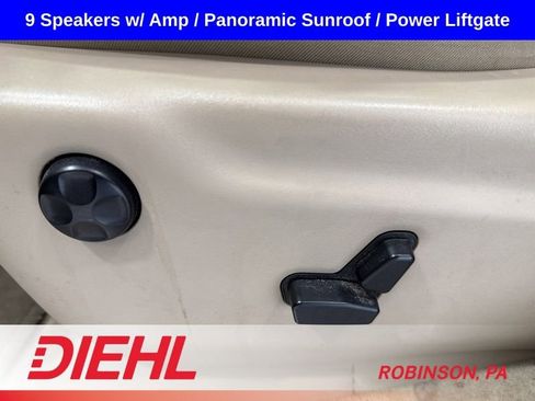 Used 2017 Jeep Grand Cherokee Overland AWD/4WD image 21