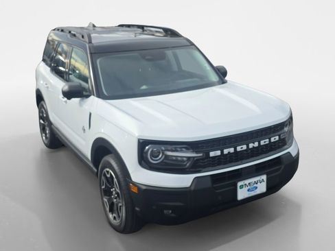 Used 2025 Ford Bronco Sport Outer Banks w/ Outer Banks Tech Package+ image 25