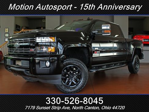 Used 2019 Chevrolet Silverado 2500 LTZ w/ Midnight Edition AWD/4WD image 1