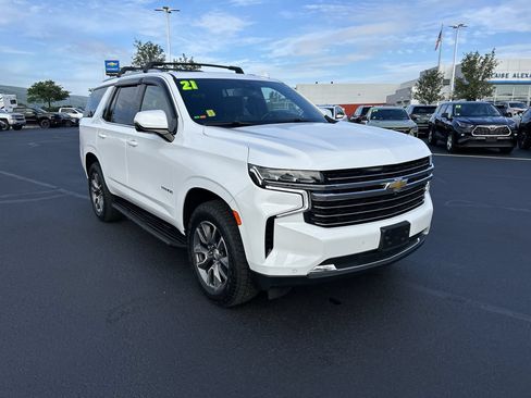 Used 2021 Chevrolet Tahoe LT w/ LT Signature Package AWD/4WD image 1