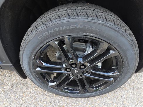 New 2026 Chevrolet Traverse LT FWD image 10