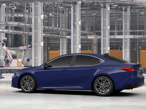 New 2026 Toyota Camry XLE AWD/4WD image 5