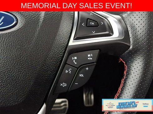 Used 2022 Ford Edge ST-Line AWD/4WD image 24