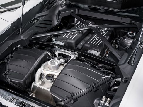 Used 2023 Lamborghini Huracan Tecnica image 54