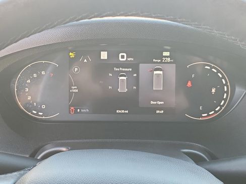 Used 2023 RAM ProMaster 2500 w/ Driver Convenience Group image 25