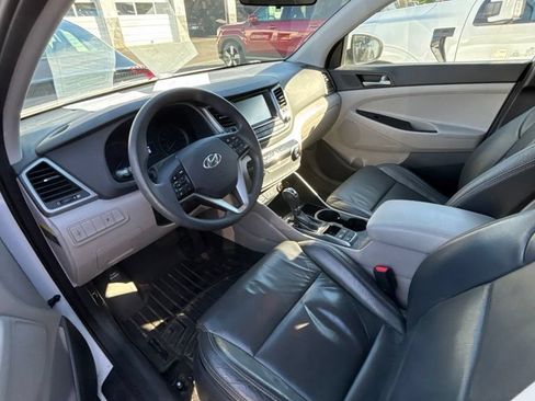 Used 2018 Hyundai Tucson SEL AWD/4WD image 5