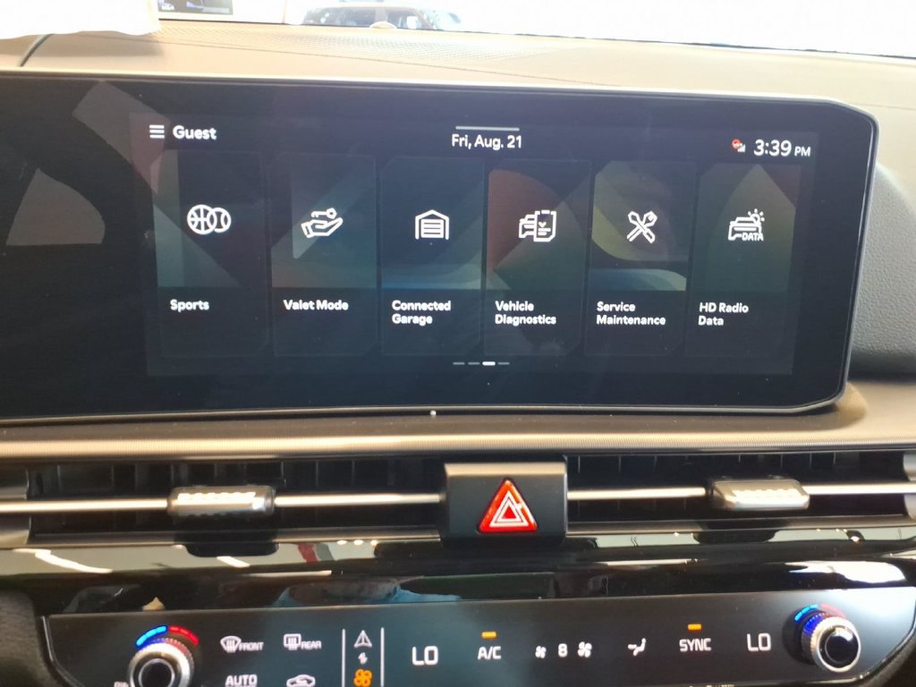 New 2026 Kia Sportage SX FWD image 20