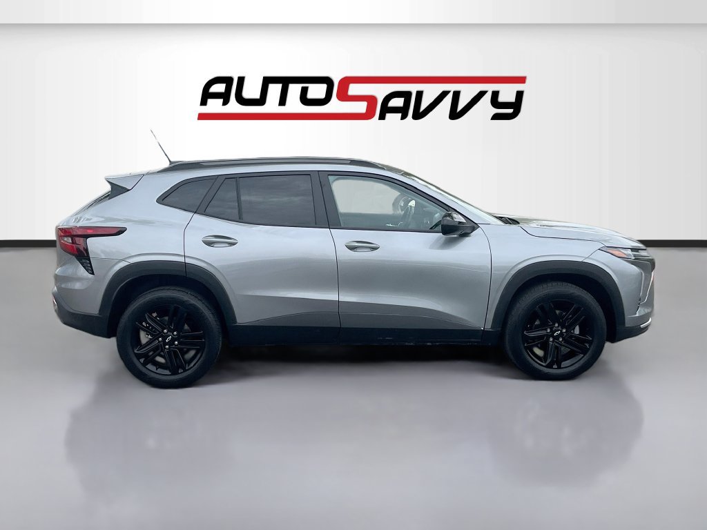 Used 2025 Chevrolet Trax ACTIV w/ Driver Confidence Package FWD image 8