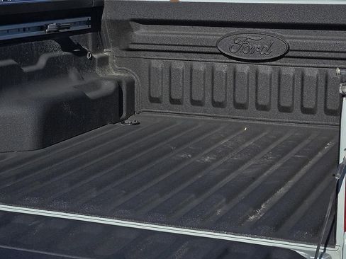 Used 2024 Ford Maverick Lariat image 8