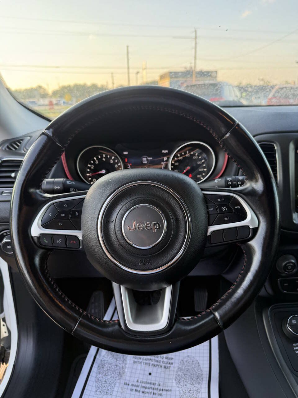 Used 2020 Jeep Compass Trailhawk AWD/4WD image 14