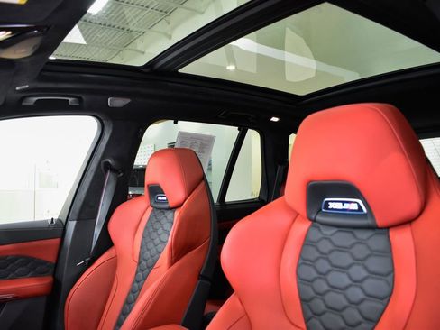 Used 2026 BMW X5 M Competition w/ Executive Package AWD/4WD image 2