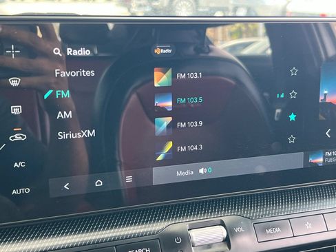 Certified 2025 Kia K4 GT-Line Turbo FWD image 16