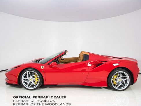 Used 2021 Ferrari F8 Tributo RWD image 8