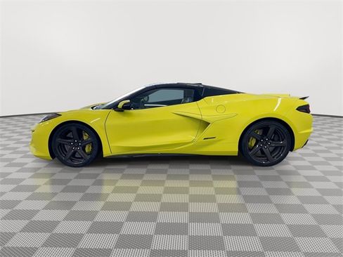 Used 2024 Chevrolet Corvette E-Ray w/ Stealth Interior Trim Package image 7