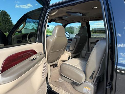 Used 2003 Ford Excursion Eddie Bauer AWD/4WD image 44