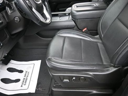Used 2023 GMC Yukon Denali RWD image 15