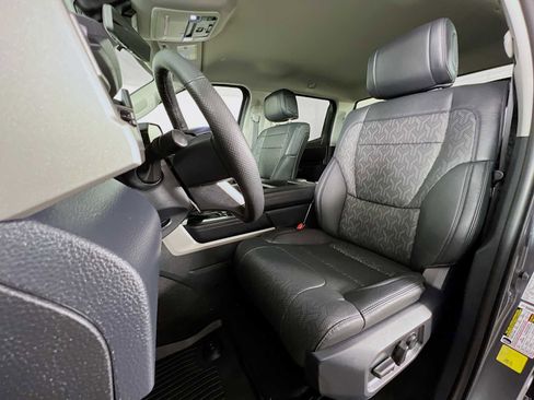 Used 2023 Toyota Tundra SR5 image 21