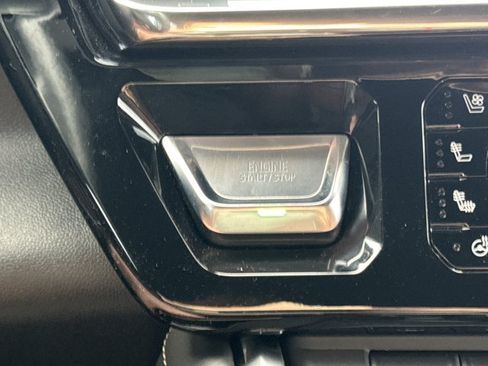Used 2026 GMC Sierra 1500 Denali Ultimate AWD/4WD image 27