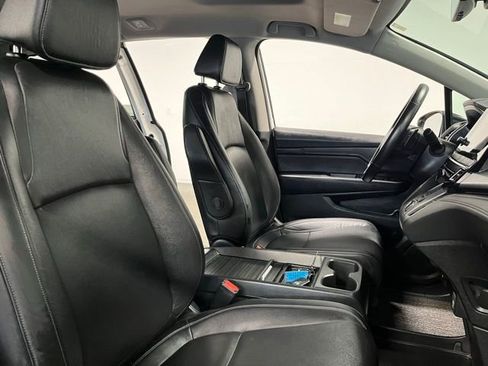 Used 2023 Honda Odyssey EX-L image 10