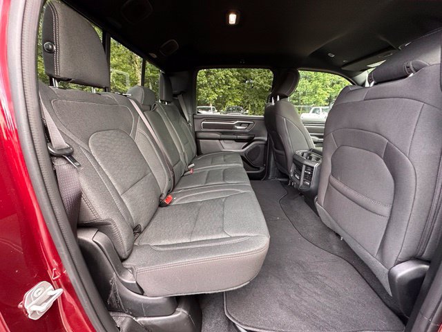Used 2025 RAM 1500 Big Horn AWD/4WD image 32