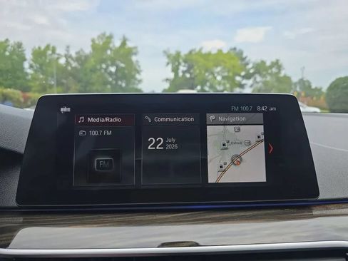 Used 2018 BMW 530i RWD image 28