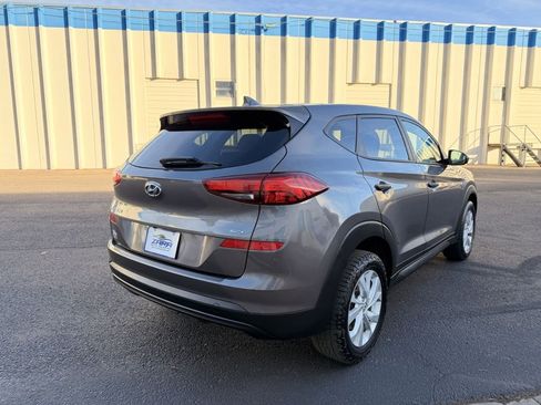 Used 2020 Hyundai Tucson SE w/ Cargo Package image 7