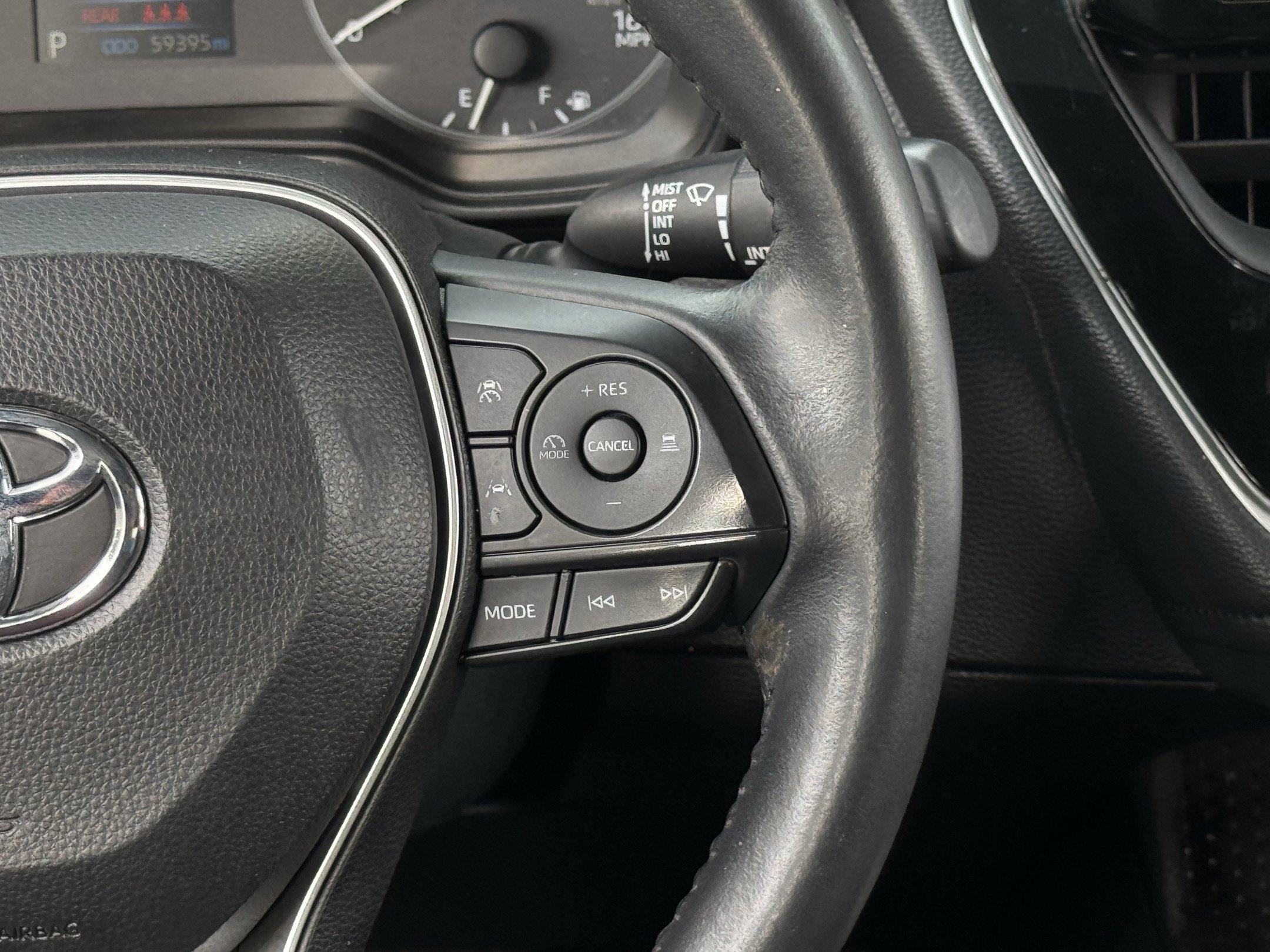 Used 2023 Toyota Corolla SE FWD image 18
